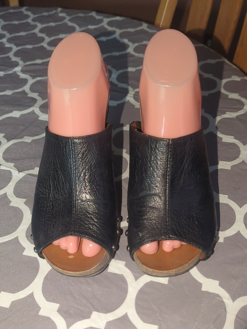Nine West Black Leather Open-Toe Studded Mules